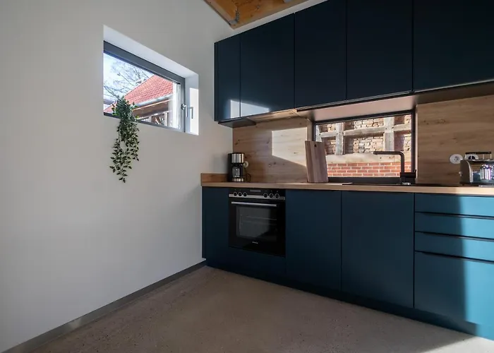 Modernes Ferien- Und Messezimmer In Idyllischer Lage *